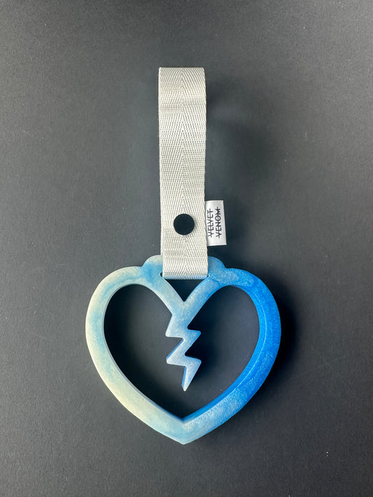 Broken Heart Tsurikawa White/Blue