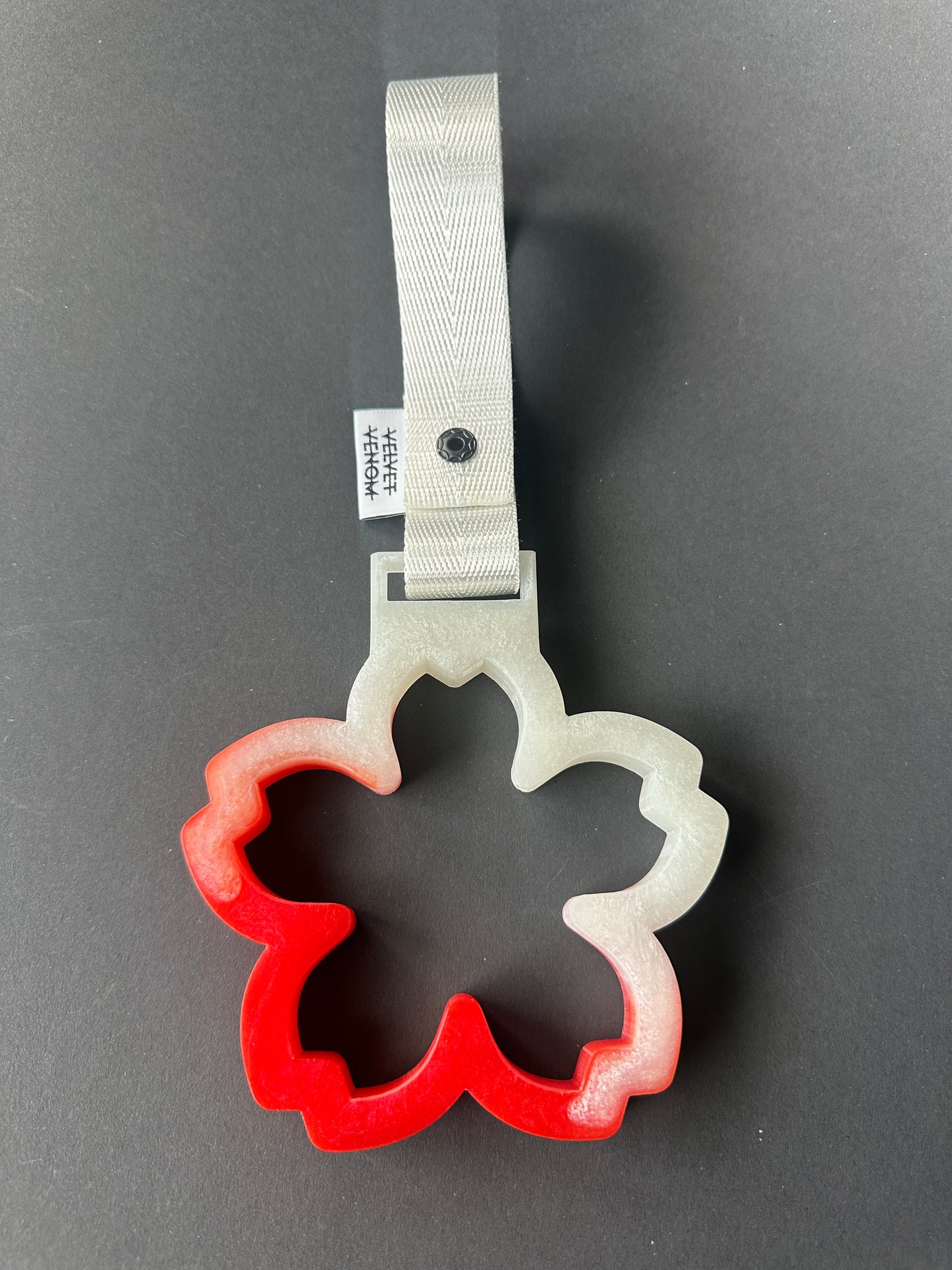 Sakura Tsurikawa White/Watermelon Red