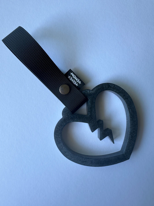 Broken Heart Tsurikawa Grey