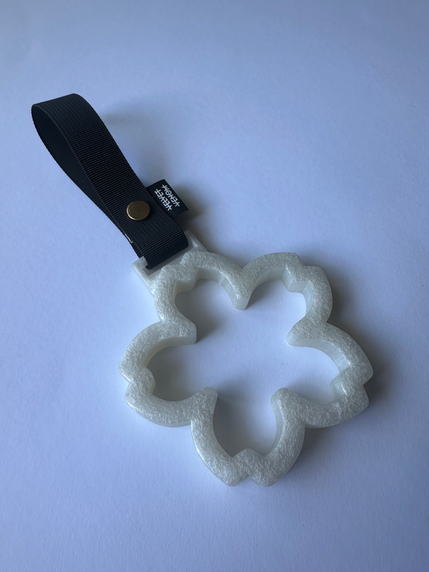 Sakura Tsurikawa White